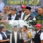 Wagub Aceh Serahkan Bantuan Logistik Bencana ke Bireuen, Pemerintah Siaga Hadapi Cuaca Ekstrem IMG-20251121-WA0035