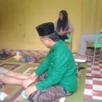 *Ustad Asep, Ahli Totok Syaraf yang Membawa Kesembuhan bagi Warga Air Kubang! 🌟* Capture 2026-01-31 18.29.11